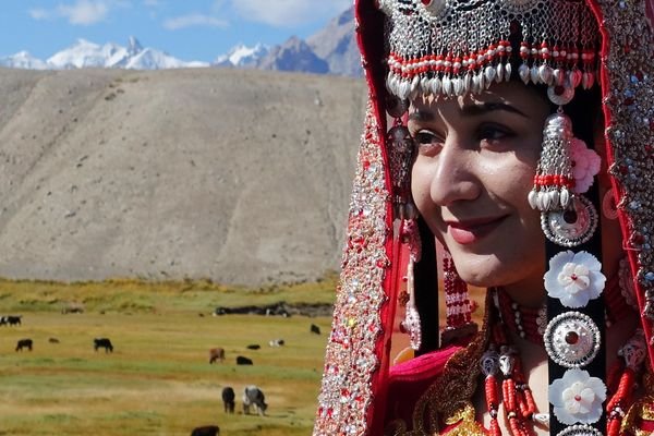 塔吉克族为什么会崇拜太阳？有何传说呢？