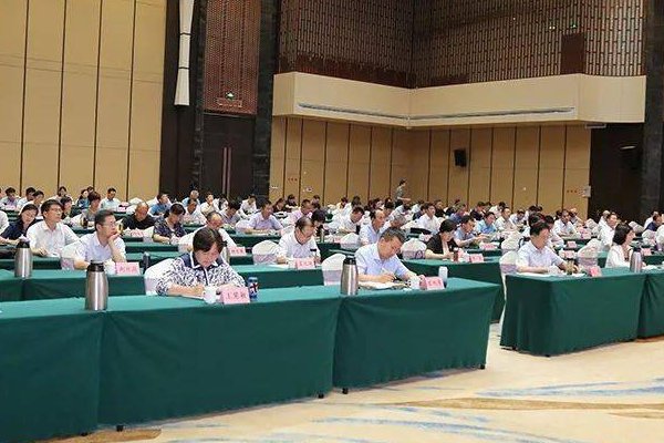 灯塔市教育局电话号码