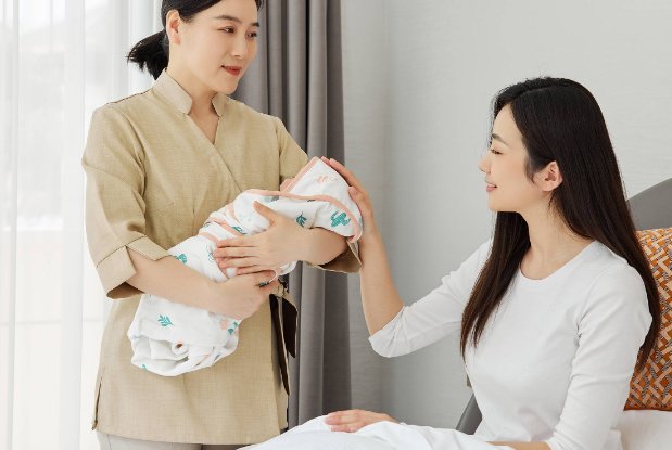 做月嫂培训要多少费用