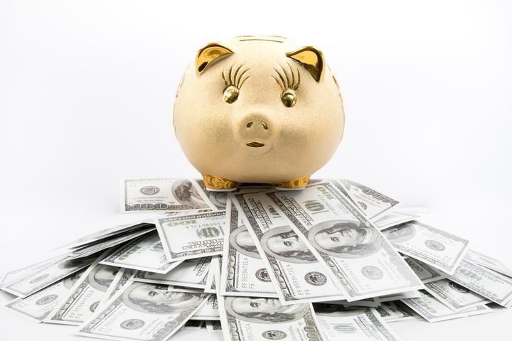 公职人员是否可以放贷款