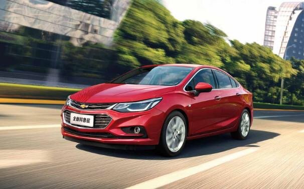 科沃兹和科鲁兹哪个好？有什么区别？