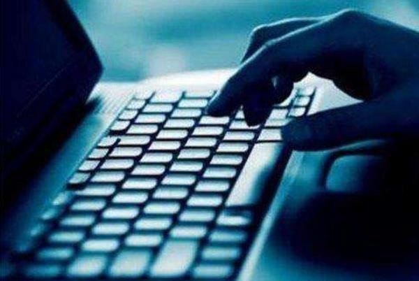 如何提现闲聊APP里面的钱呢？