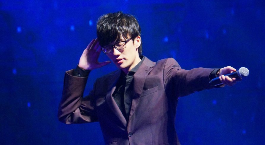 低调做音乐不炒作的许嵩为什么一直没有踏进娱乐圈？