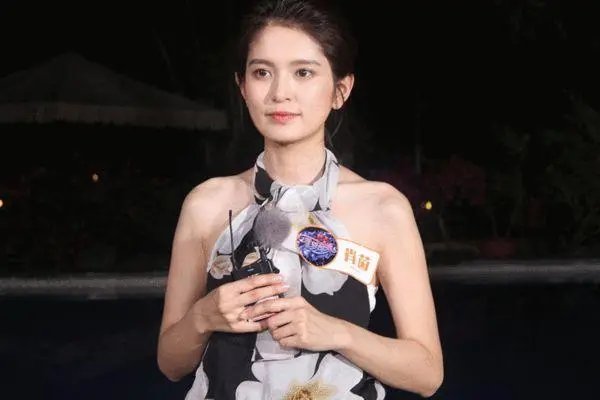 肖茵老公叫什么名字呀