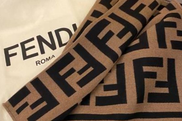 十大奢侈品排名围巾