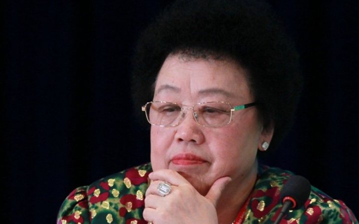 陈丽华已立好遗嘱，公开500亿如何分配，迟重瑞伤了心，究竟是怎么回事？