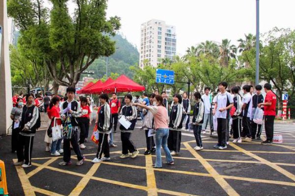 贵州省一本线多少分2023年