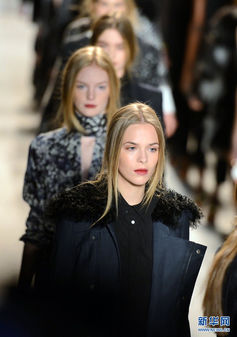 瑞秋·佐伊的介绍