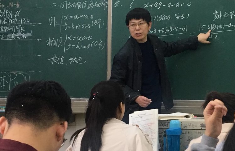 和颜悦色造句、、、、、、、