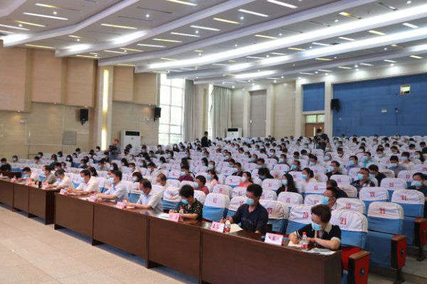 灯塔市教育局电话号码