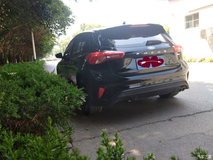 黑帅福克斯提车用车新感悟，即将荣升主婚车！