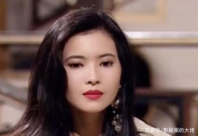 无间道里，为什么陈冠希要撞死刘嘉玲？