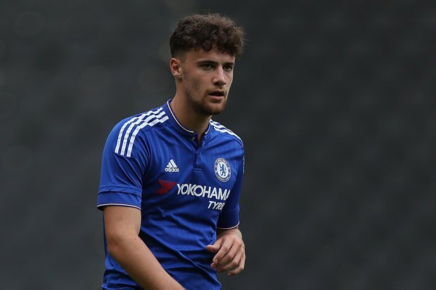 切尔西·戴维的介绍