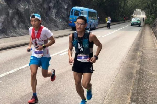 梁晶生前最后一条朋友圈，越野跑大神梁晶最后发生了什么？