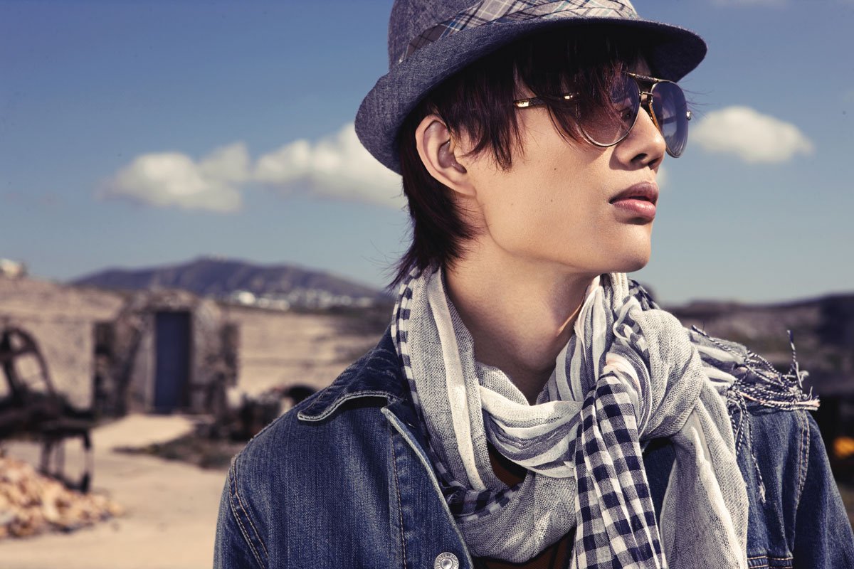 我爱你像飞蛾扑火，得不到什么……是哪首歌的歌词