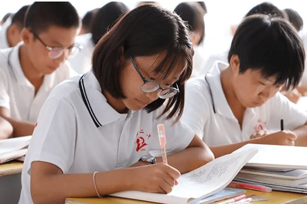 怎么能查找到大学期末考试的试卷呢