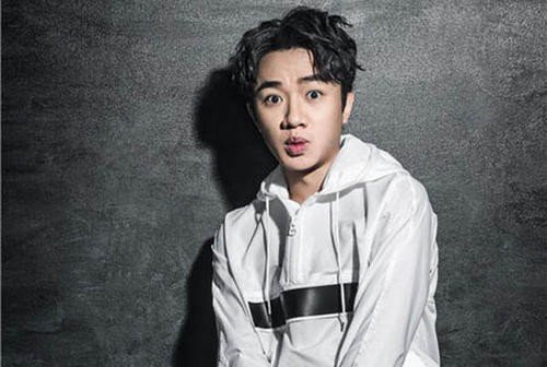 王祖蓝的爸爸到底是谁啊？