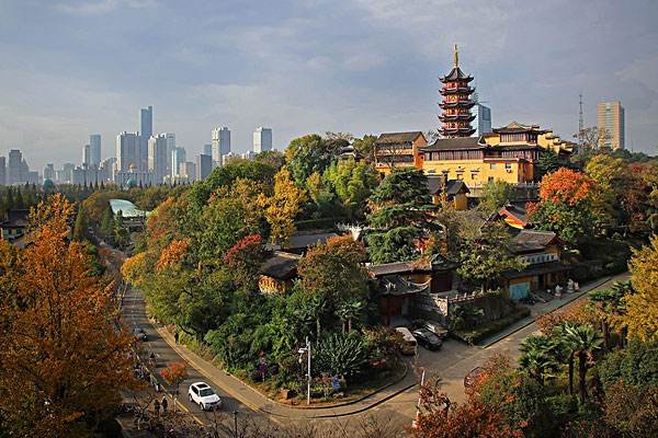 鸡鸣寺中的胭脂井，有何历史典故？