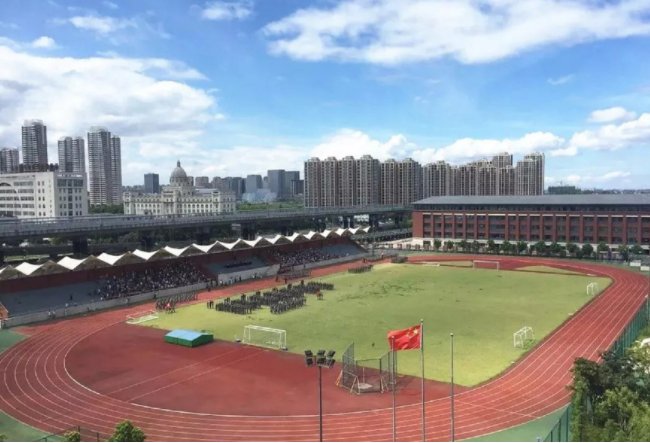 东阳高复班学校哪家好