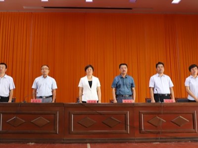 莒县教育局电话