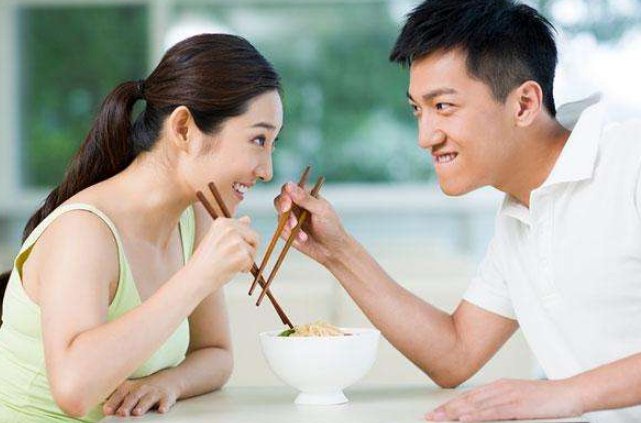 好想谈恋爱怎么办？