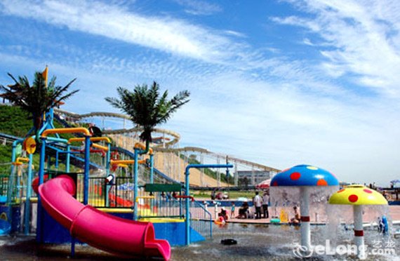 南戴河碧海蓝天度假村的简介