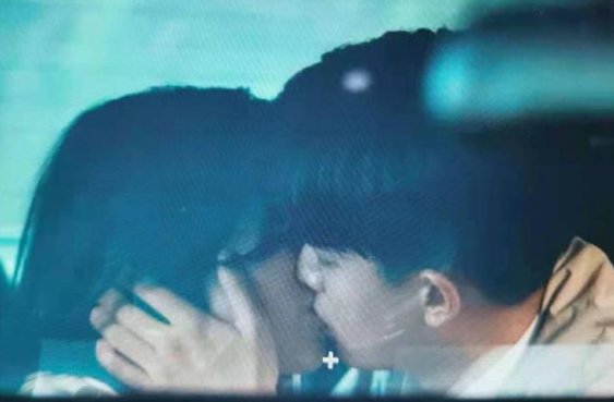 一生一世任嘉伦吻戏借位了吗