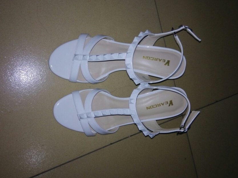 凉鞋品牌十大排行榜