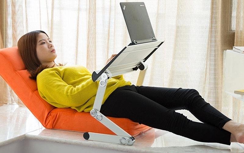 为什么在网络中，爱上一个人更容易些？