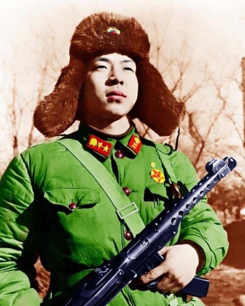 雷正兴为什么叫雷锋?