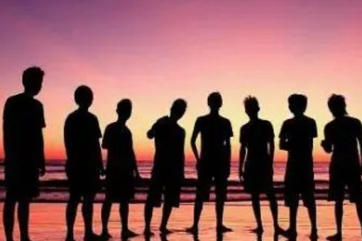 嵩云秦树久离居全诗