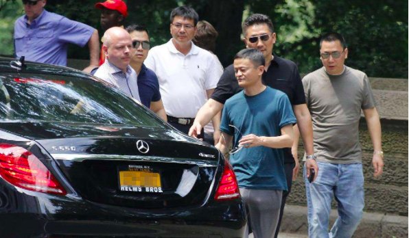 为什么马云要谎称自己和赵薇见面不超过10次?