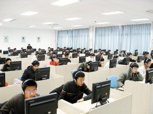 四六级模拟考试为什么改机考