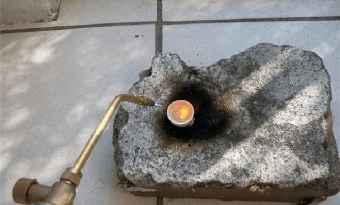 电脑芯片的黄金是怎样提炼出来的？