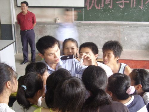 郑伯武的个人事迹