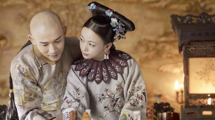 雪落下的声音歌词是什么？