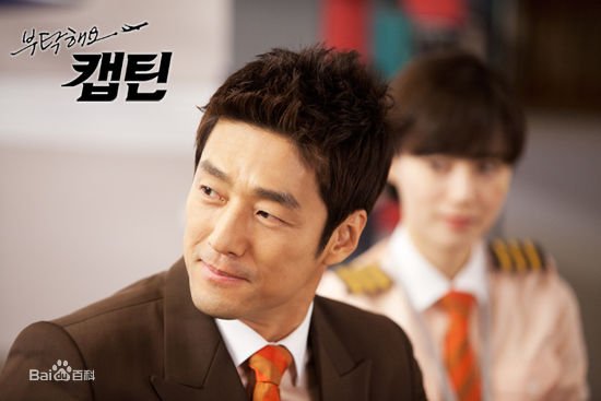 拜托了，机长的演职员表