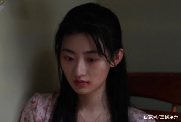 《扫黑风暴》里面，为什么孙兴要让徐英子用牙齿抵住大理石茶几？