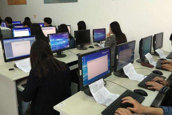 二本大学专业推荐