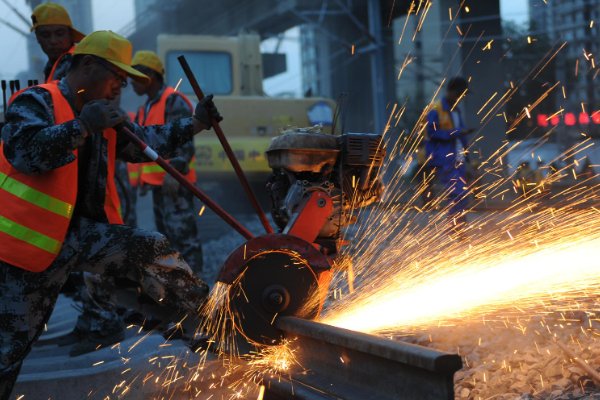 用辛苦造句不能超过十个字