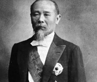 日本历任首相都是谁？