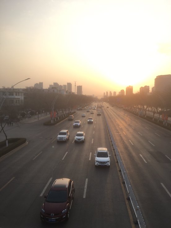 为什么离婚后不能和母亲一起生活呢？