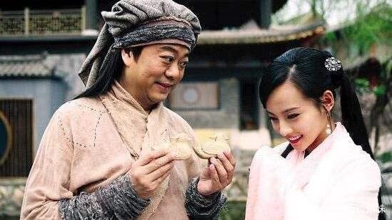 “宫廷女神”张嘉倪，和杜淳同居7年却被甩，如今怎样？