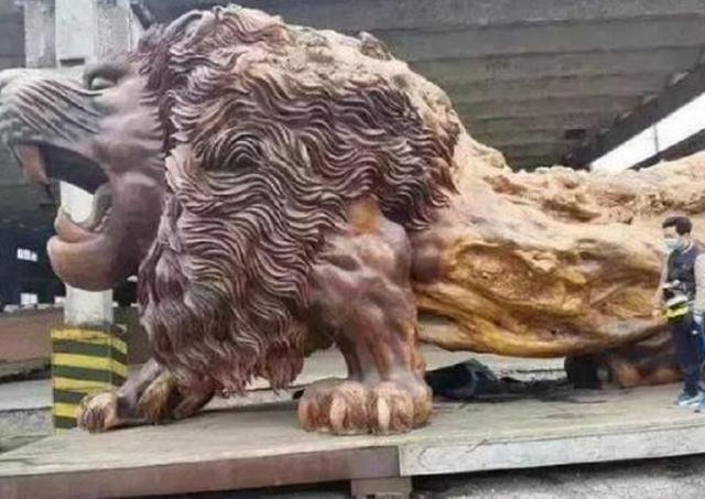 小伙雕出15米“巨型凶兽”,扬言不给1000万不卖结果怎样了?