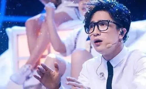 薛之谦笑言山东的雪比馒头还大，他还曾有过哪些爆笑名场面？