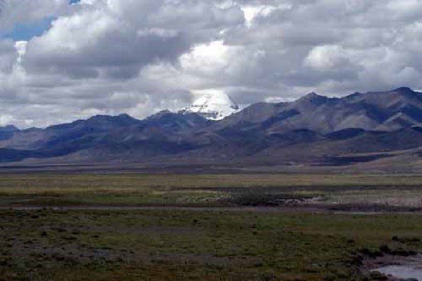 赞美的诗歌唱不完原唱