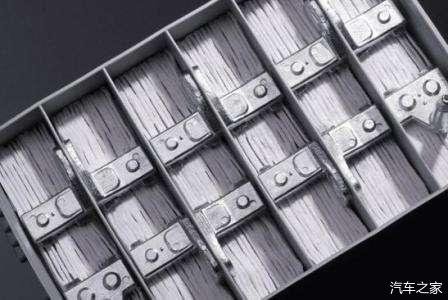 自动启停的车，非要换转用电瓶吗？最专业的讲解来了