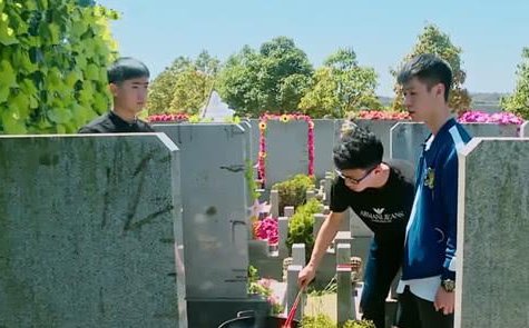 《变形计》打架死亡是谁?