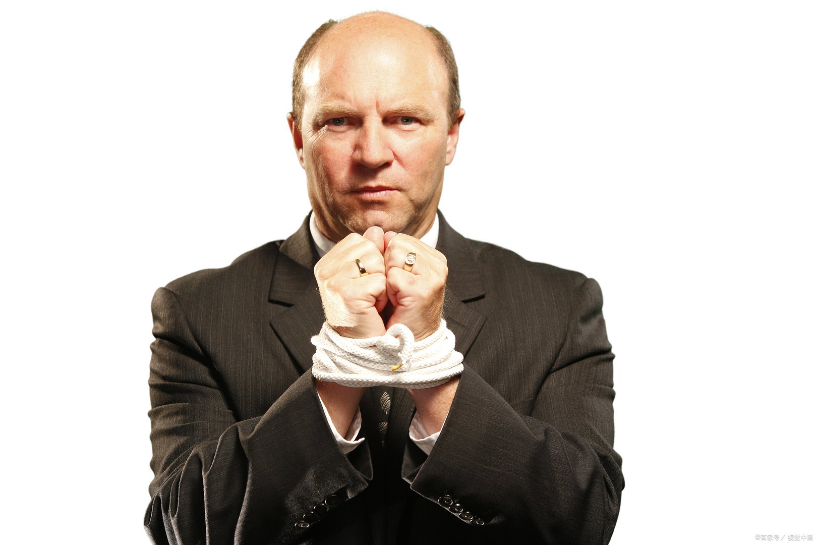 全国法院被执行人信息查询网