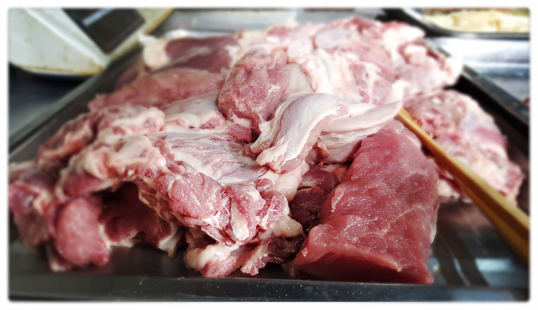 十几元一斤猪肉重现市场,未来猪肉的走势将会如何?